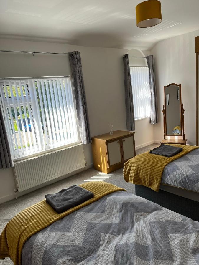 הוילה לאנבריס 4-6 Guests In Centre Location With Stunning Views מראה חיצוני תמונה