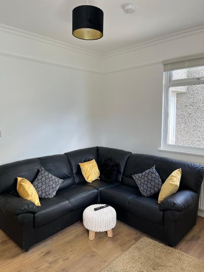 הוילה לאנבריס 4-6 Guests In Centre Location With Stunning Views מראה חיצוני תמונה